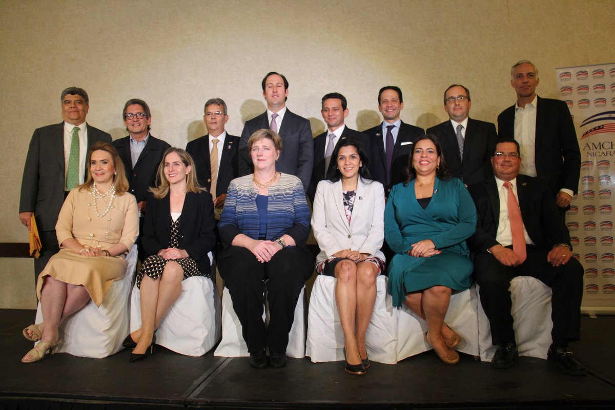 Nueva junta directiva de la Cámara de Comercio Americana de Nicaragua. Foto: Amcham