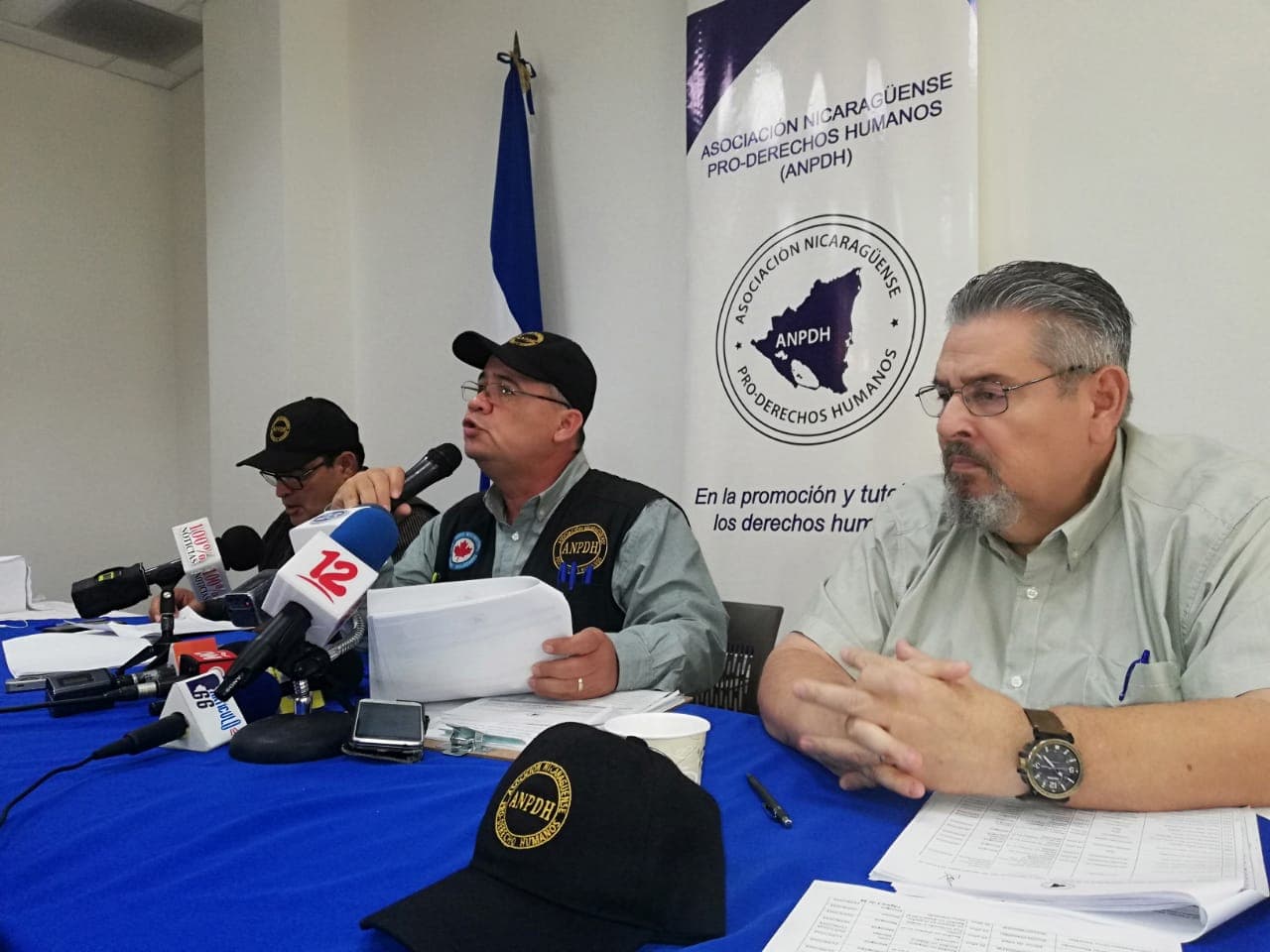 Directivos de la ANPDH durante la presentación del último informe de la violencia en las protestas cívicas en Nicaragua. Foto: Artículo 66