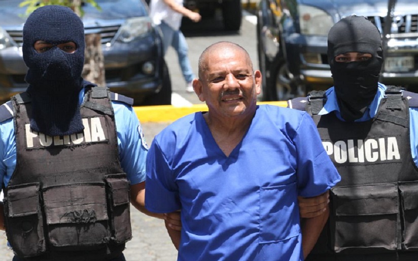 Familia del exreo político Carlos Valle se exilia, el mismo día de su detención arbitraria