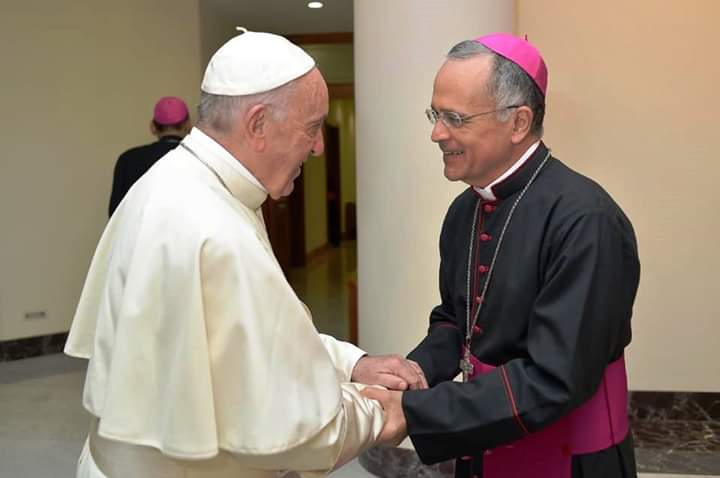 Papa Francisco recibió en audiencia a monseñor Silvio José Báez. Foto: Cortesía/Conferencia Episcopal de Nicaragua