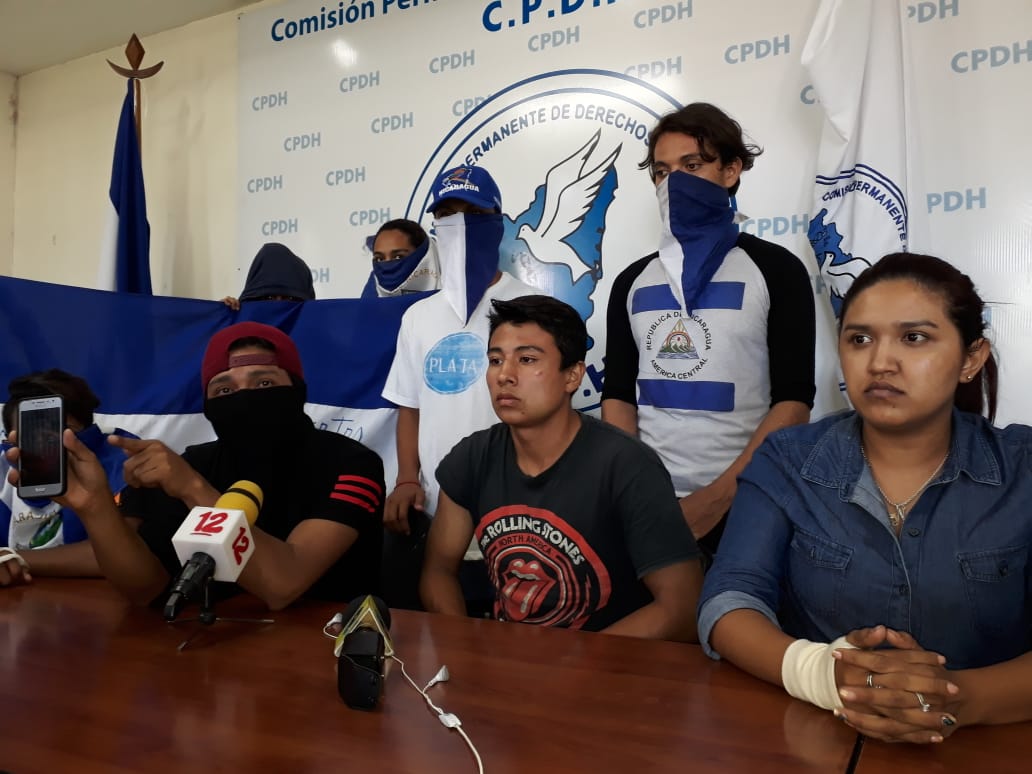 Jóvenes denuncian brutal golpiza de paramilitares y policías en León. Foto: CPDH