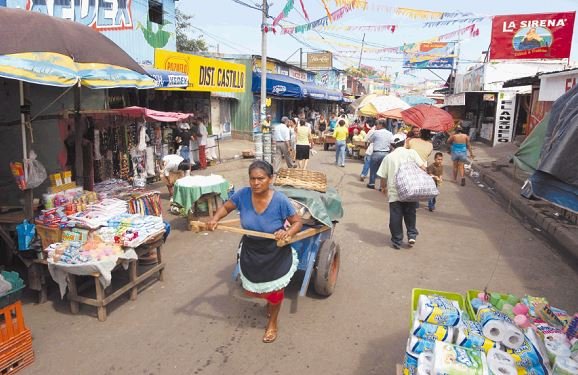 La carestía de alimentos, y el desempleo de los ciudadanos agudizan la situación económica de Nicaragua. Foto: Cortesía