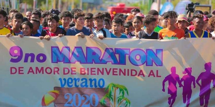 Dictadura de Ortega sigue exponiendo a niños y jóvenes al coronavirus con eventos masivos. Foto: El 19 Digital