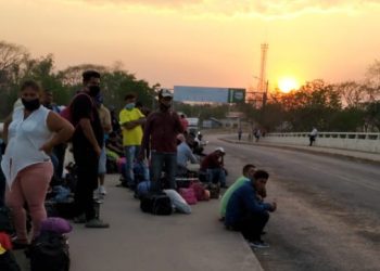 Régimen de Ortega bloquea el ingreso al país a un grupo de más de 80 nicaragüenses que se encuentran varados en Honduras y El Salvador. Foto: Cortesía