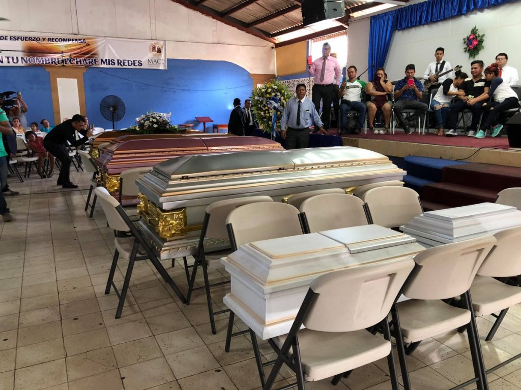 On the night of June 16, the six members of the Pavón family were laid to rest, including two minors.