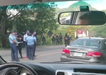 Escuadrón policial impide entrar a Nueva Segovia a la delegación de la Coalición Nacional. Foto: N. Miranda / Artículo 66.