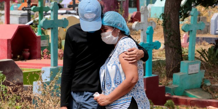113 nuevos casos y 10 decesos por de COVD-19 en los últimos siete días, según Observatorio Ciudadano. Foto: REUTERS/Oswaldo Rivas