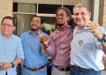 Cuatro aspirantes a la presidencia se comprometen a trabajar por la democracia de Nicaragua. Foto: Artículo 66 / Noel Miranda