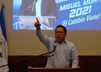 Líder evangélico Darick Ramírez señala a Miguel Mora de realizar una «campaña sucia» contra CxL