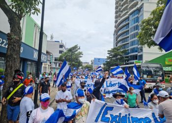 Exiliados en Costa Rica convocan a marcha exigiendo la salida de Daniel Ortega. Foto: Artículo 66 /Costa Rica
