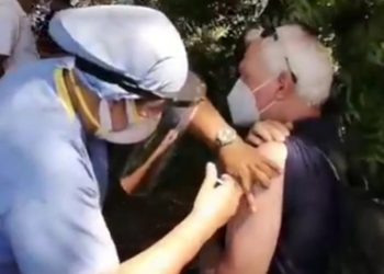 Honduras inicia a vacunar a nicaragüenses contra el COVID-19. Foto: Captura de pantalla
