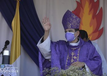 Monseñor Álvarez: «El demonio sabe que un pueblo afligido, triste y desamparado, es un pueblo sepultado». Foto: Articulo 66 / Diócesis Media