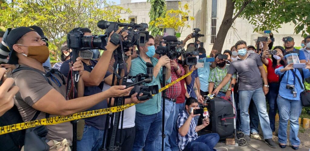 Avilés attacks independent journalists from Nicaragua: "They want chaos and are mercenaries of information"