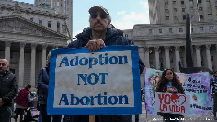 Republicanos celebran el fallo del Tribunal contra el aborto, y la califican de "correcta"