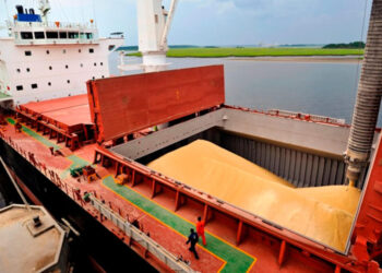Ucrania y Rusia pactan un corredor marítimo seguro para exportar cereales