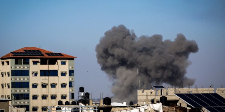 Smoke billows from Israeli strikes in Rafah in the southern Gaza Strip on May 7, 2024, amid the ongoing conflict between Israel and the Palestinian militant group Hamas. (Photo by AFP)