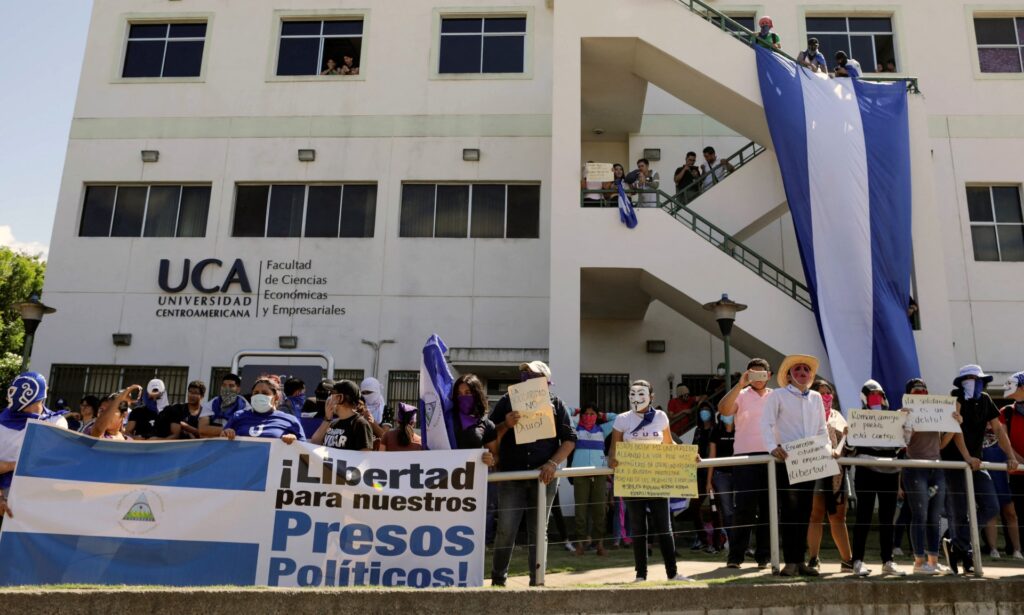 Students protest on the campus of the Central American University (UCA) in support of the mothers of political prisoners who are on a hunger strike at the San Miguel de Masaya Church, in Managua on November 22, 2019.