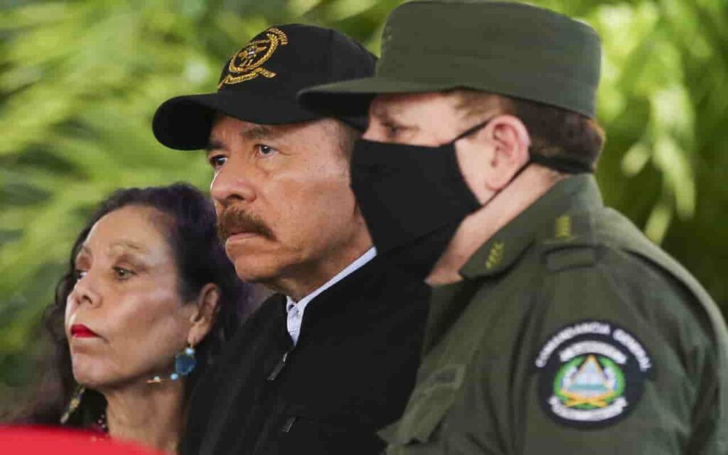 The purge of retired military officers who were Ortega's advisors has several interpretations: Punishment or reward?