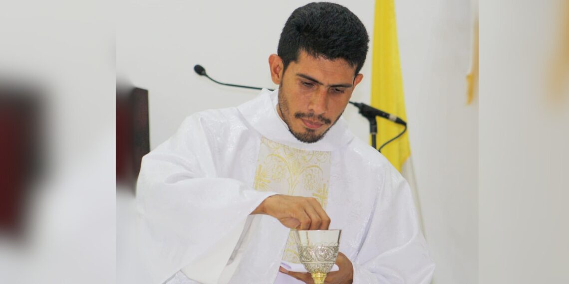 Denis Martínez, el otro sacerdote secuestrado